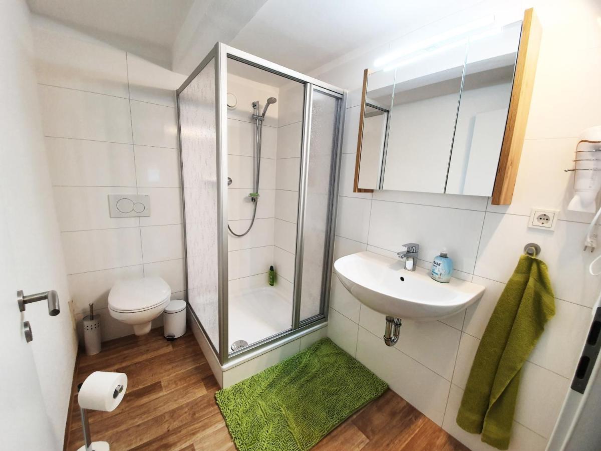 Graefrath Gaestehaus Neunkirchen-Seelscheid Neunkirchen  Bagian luar foto